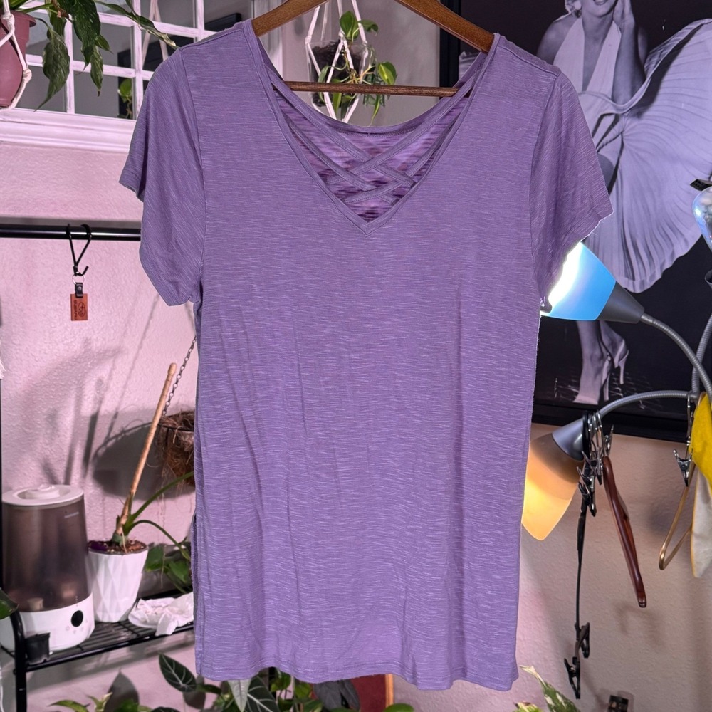 MNY Criss Cross V Neck Short Sleeve Tunic Top Lavender Purple Women's Size L